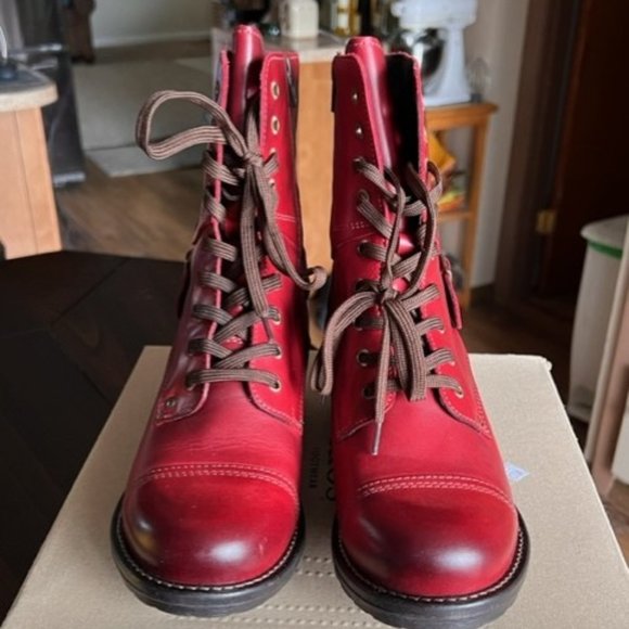 Taos Footwear Shoes Rare Nwb Taos Crave Red Leather Combat Boots